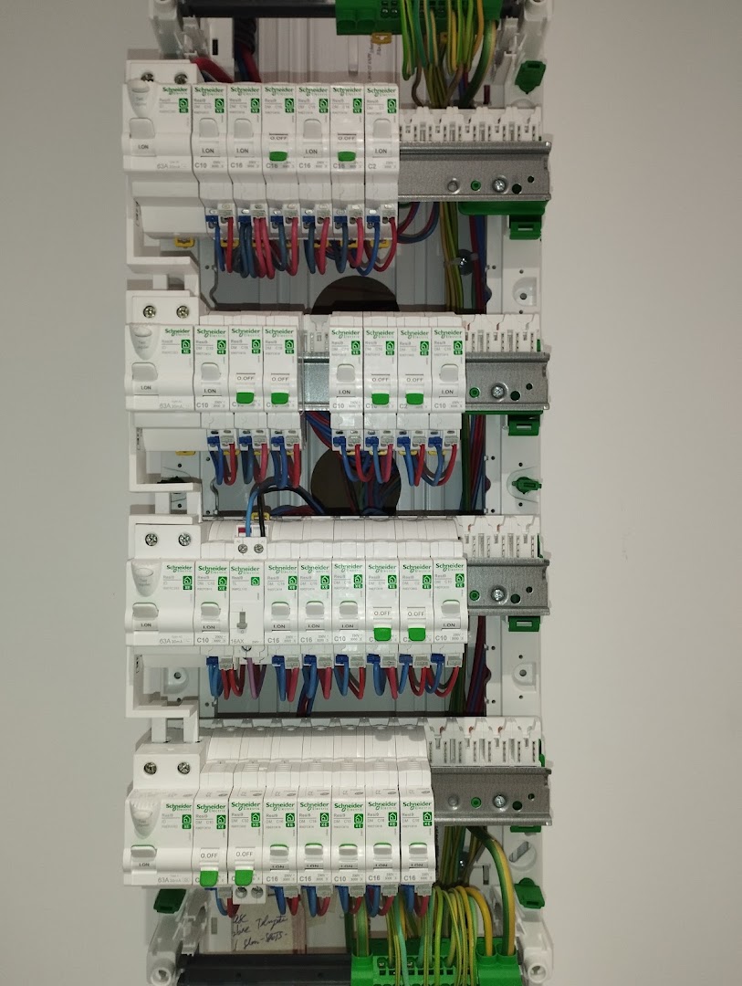 VOLT MAN ⚡️ — Photos 2